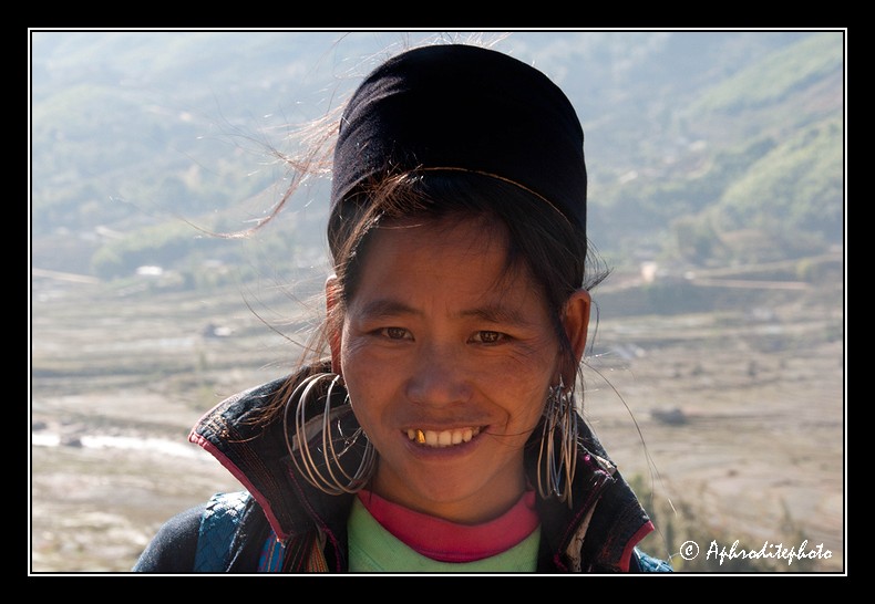 41 Hmong's portraits